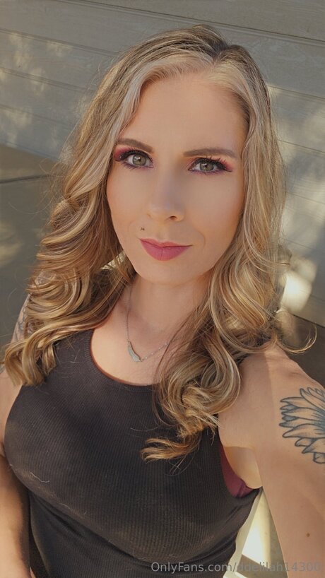 Ddelilah14300 perfect pornstar picture