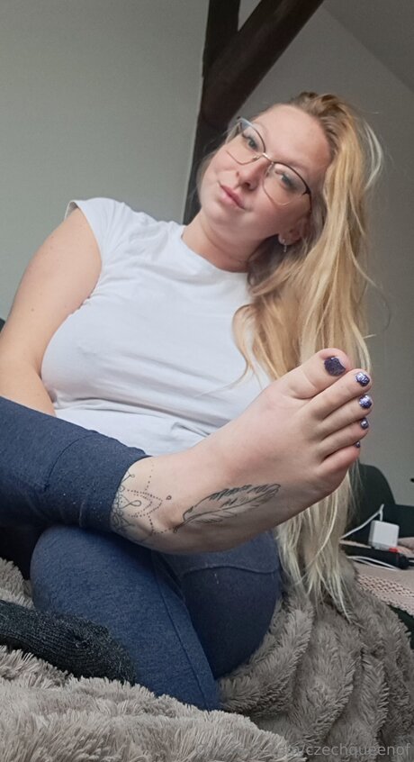feet tease onlyfans sexy pics