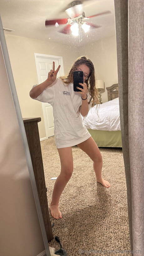 Hanihachi top pornstar photos