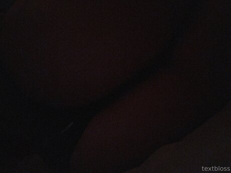 Textpookie sexy actress gallery