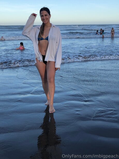 Imbigpeach hd pornstar photos