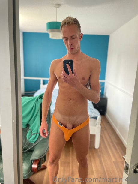 Hungblondebrit star xxx archive