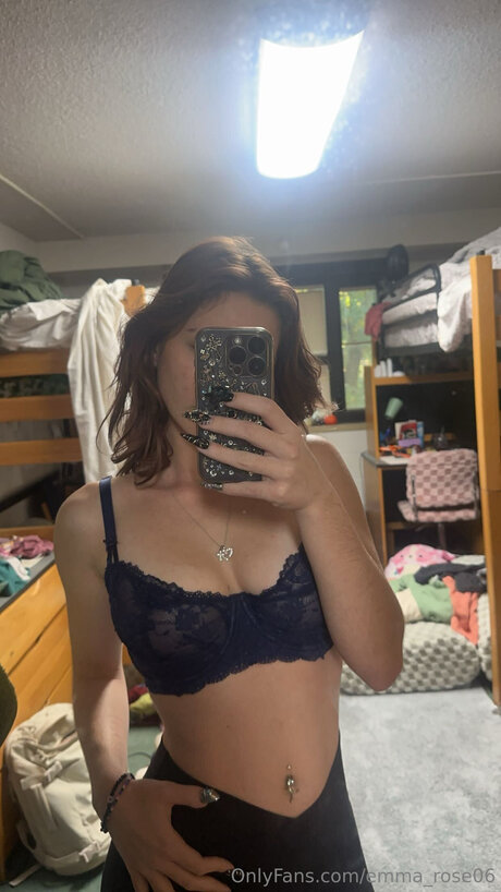 Emma Rose06 star hd images