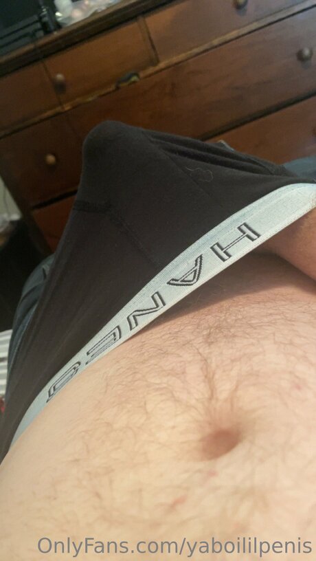 Yaboililpenis beautiful model image