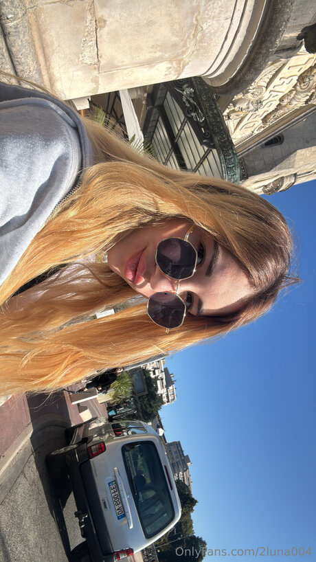 2luna004 star exclusive pic