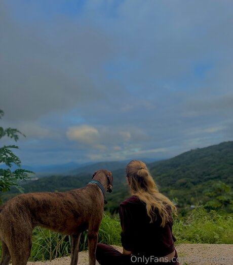 2luna004 top model images