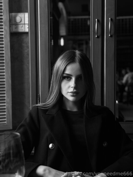 Youneedme666 star erotic images