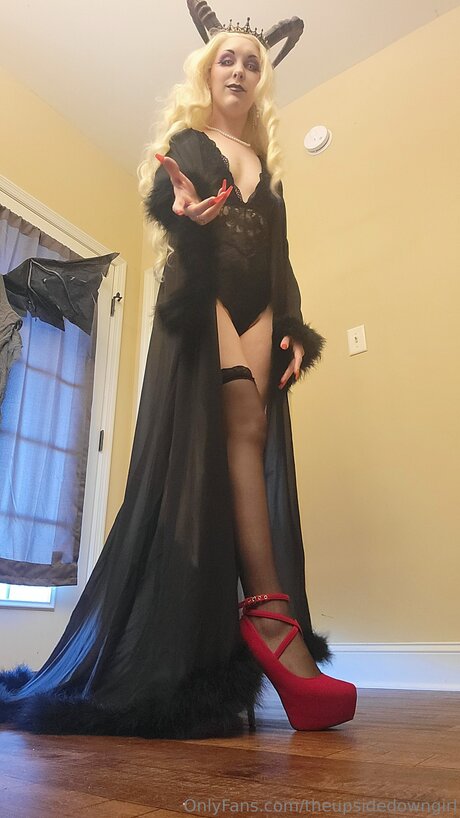 shemale handjob onlyfans beautiful nude archive