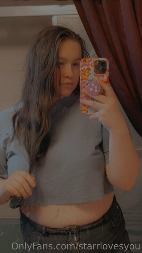 Starrlovesyou model naked image