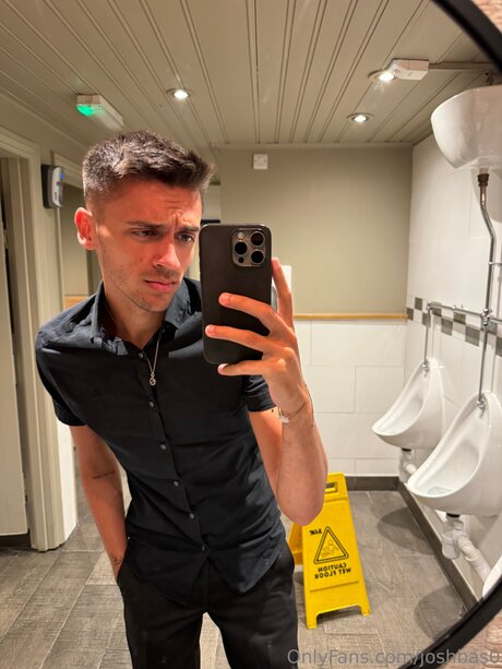 naked milf onlyfans nudes image