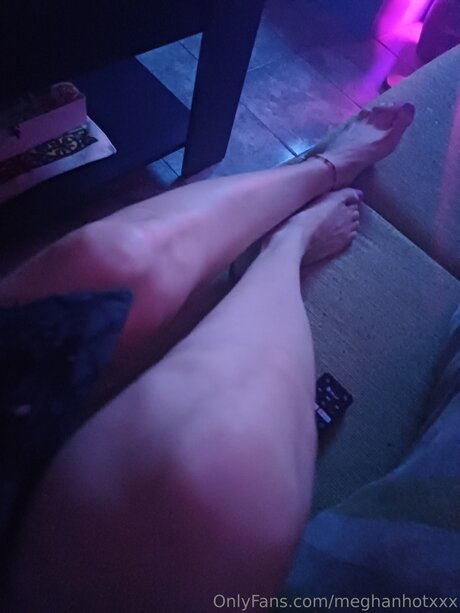 Meghanhotxxx hot model img