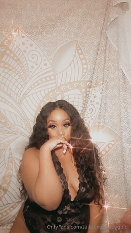 Talktoxohoneygold top pornstar photos