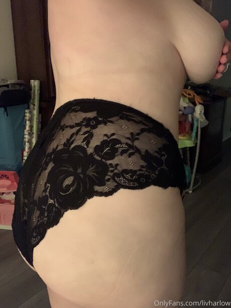 Livharlow erotic star picture