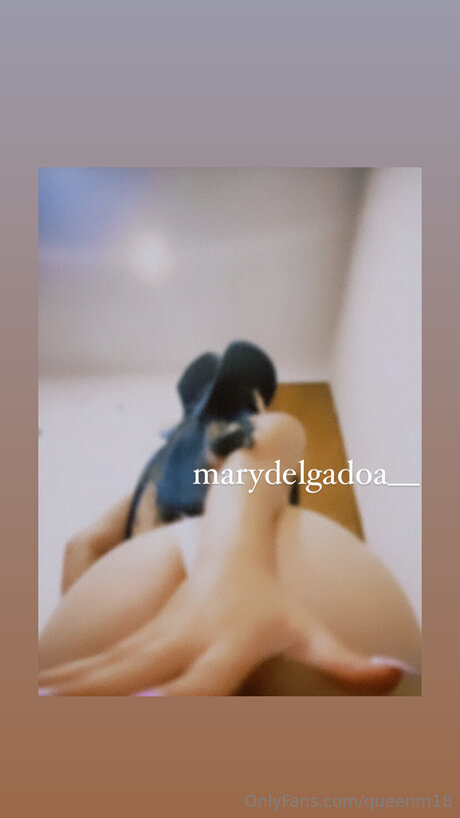 Queenm18 free model pics