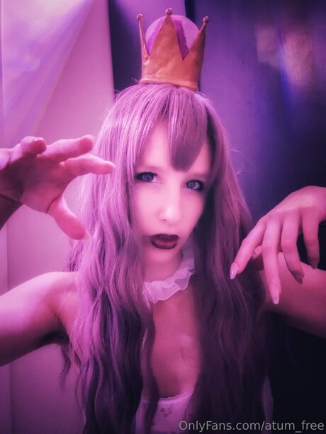 Atum Free model pornographic pic