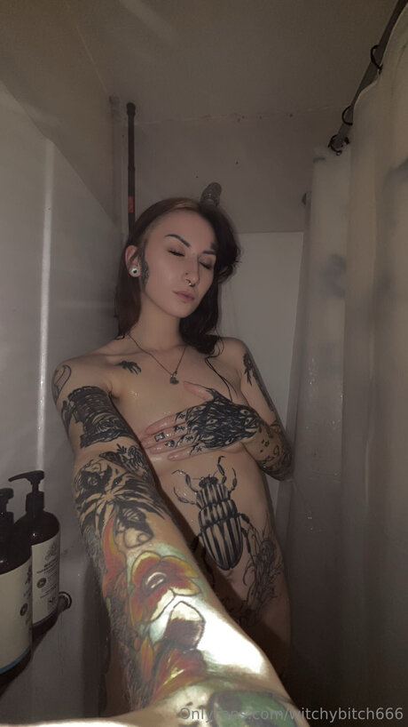 Witchybitch666 star exclusive img