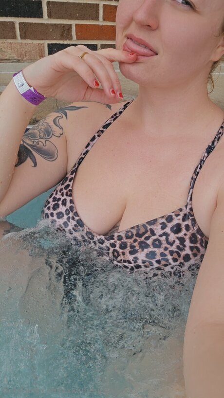 asian pussy onlyfans nude image