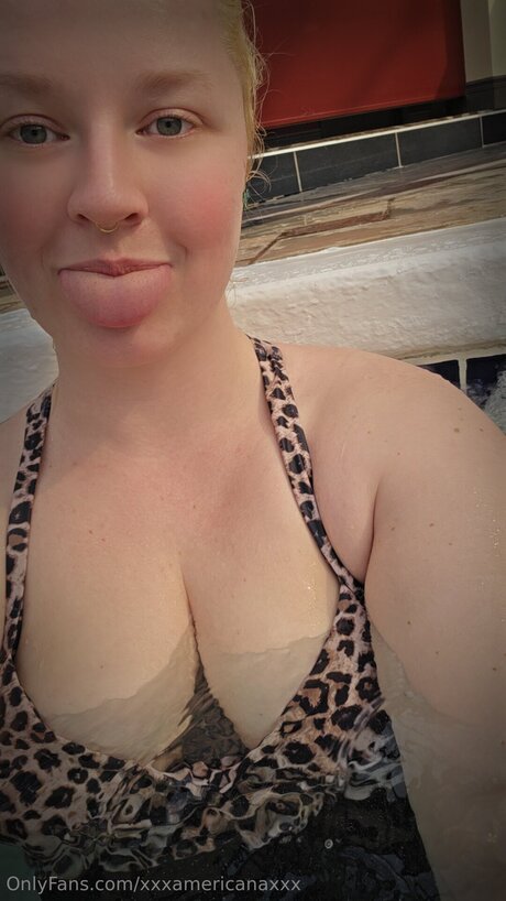 Xxxamericanaxxx model nude picture