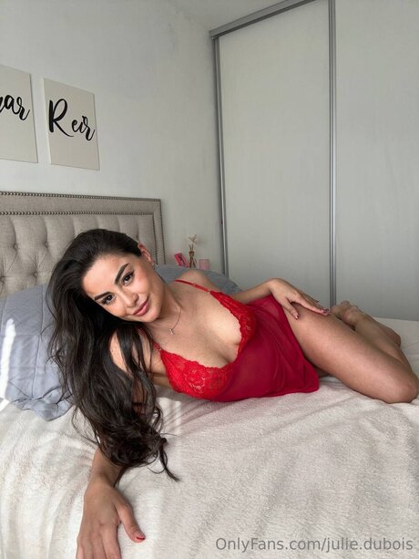 Julie Dubois sexy model picture