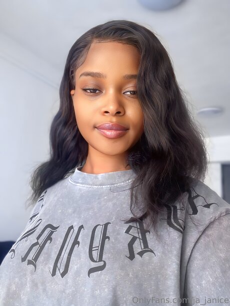 Ja Janice pretty pornstar pic
