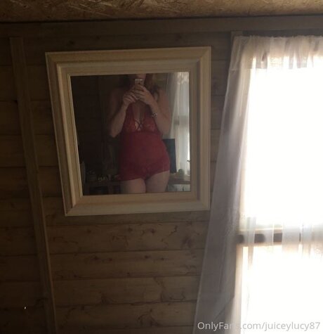 Juiceylucy87 star beautiful picture