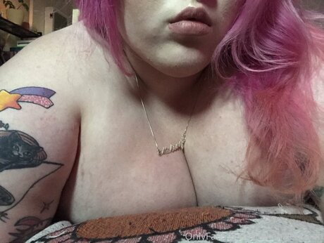 Makenzie Queen beautiful pornstar gallery