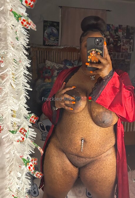 Freckledfantasy5 pornstar nude picture