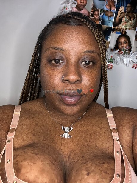 Freckledfantasy5 sexy actress picture