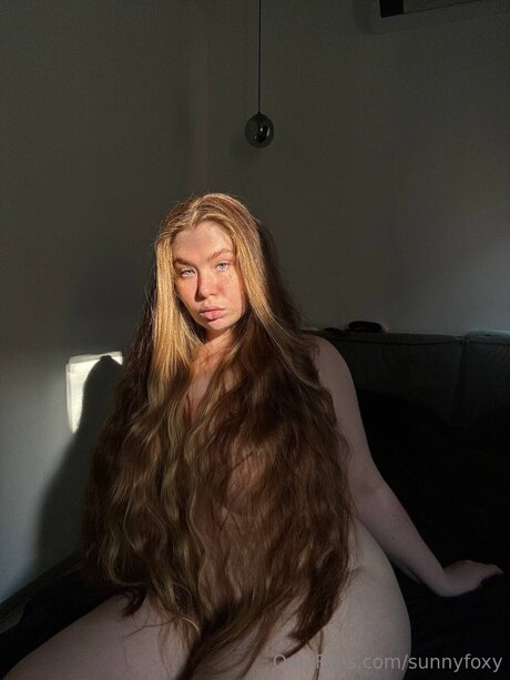 Sunnyfoxy model erotic images