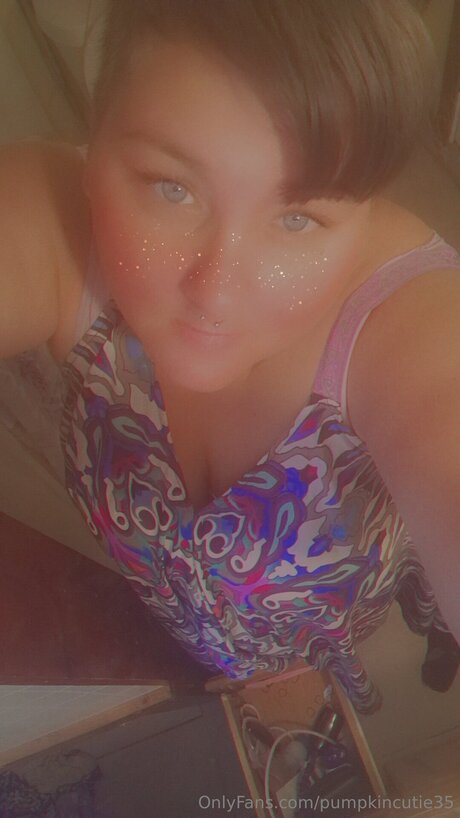 Pumpkincutie35 model beautiful pictures