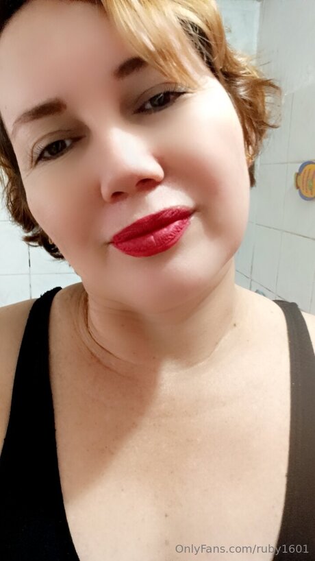 Ruby1601 hot pornstar gallery