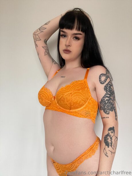 Otherarcticharl best model picture