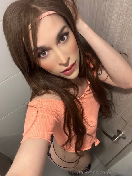 Tanybellts nudes star photo