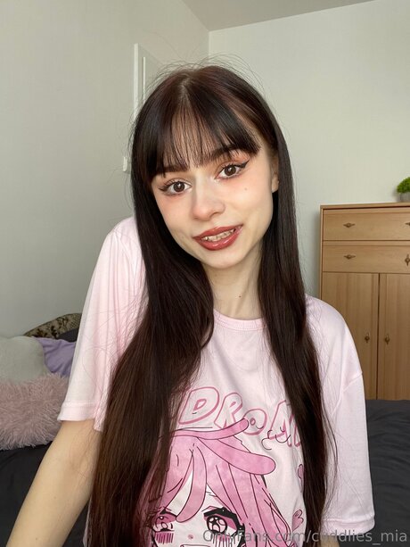 Cuddlies Mia star adult pictures