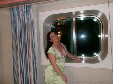 Curiouskiki star top image