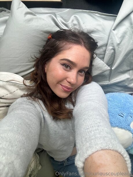 Curiouskiki beautiful actress galleries