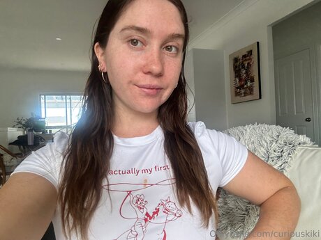 Curiouskiki hd pornstar pics