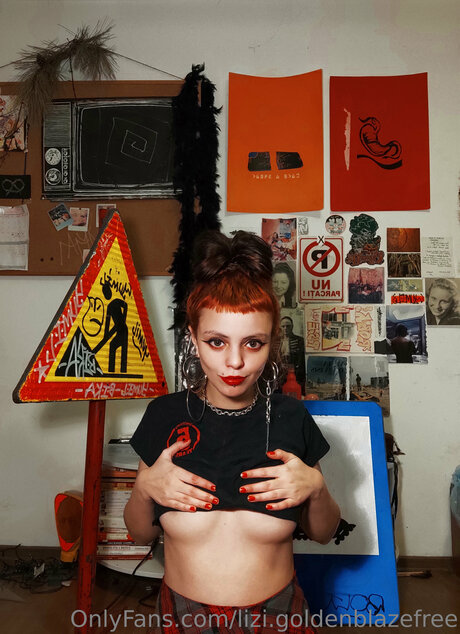 Lizi Goldenblazefree art actress pic