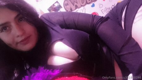 milf handjob onlyfans pretty pics