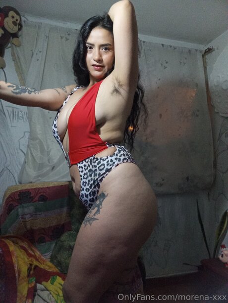 Morena Xxx high quality model photo