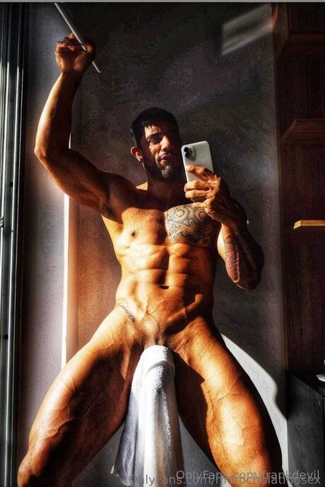 Franco Sanabria4 erotic model images