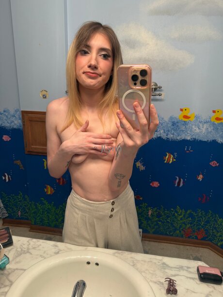 Notur Baby star nude archive