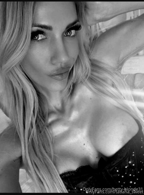 Tatiana Sweet model art gallery