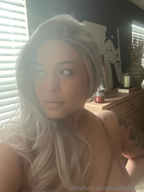 Makennalush adult star img