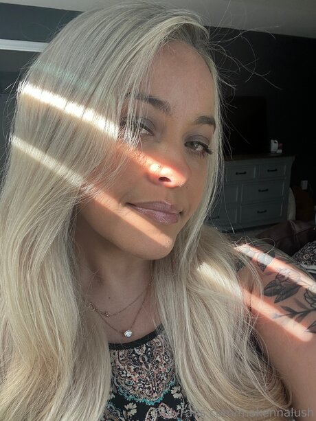 Makennalush star nude pictures