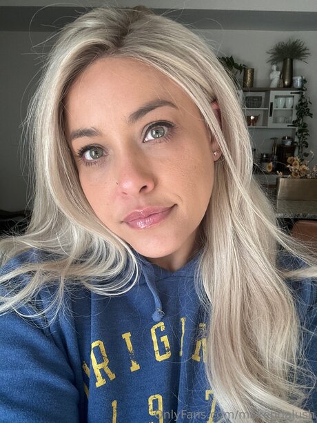 Makennalush pornstar free images