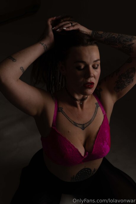 Lolavonwar star exclusive galleries