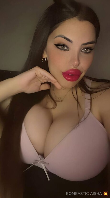 Ebony Aisha exclusive star image