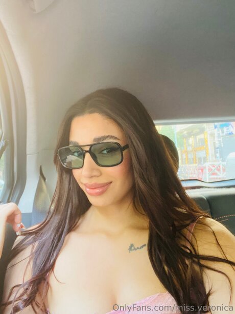 Miss Veronica model pornographic gallery