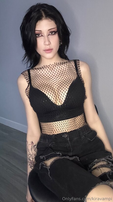 Kiravampi top model pics